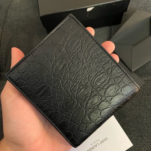 BRAND NEW authentic YSL wallet - Picture 4 of 5